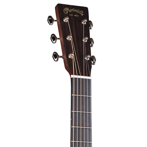 Martin D16 E