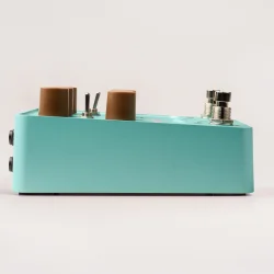 Universal Audio UAFX Del-Verb Ambience Companion