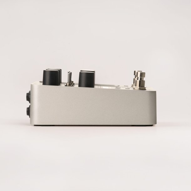 Universal Audio UAFX Knuckles 92 Rev F Dual Rec Amplifier