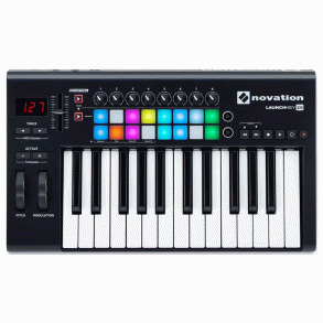 Novation Launchkey 25 MK3