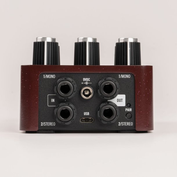 Universal Audio UAFX Ruby 63 Top Boost Amplifier