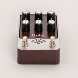 Universal Audio UAFX Ruby 63 Top Boost Amplifier