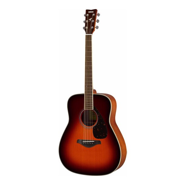 Yamaha FG820