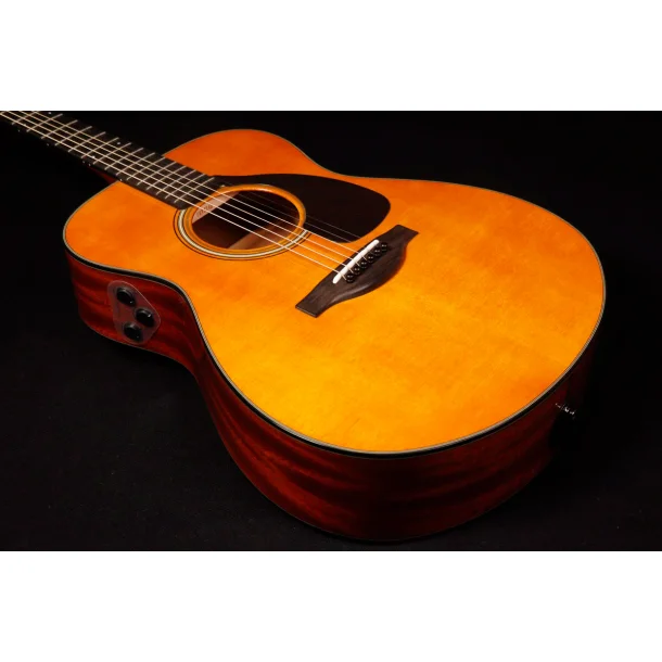 Yamaha FSX5 Gloss Red Label 