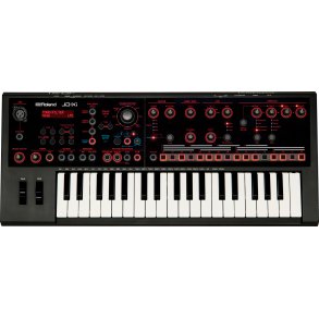 Roland JD-XI synth