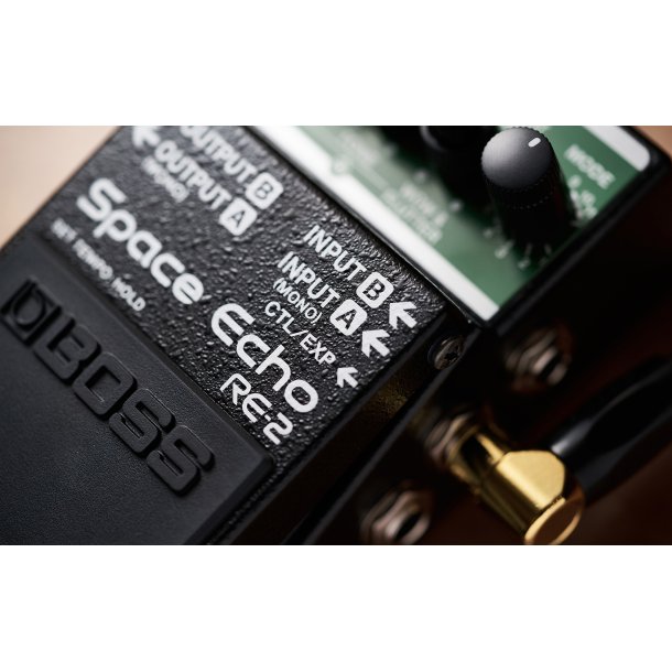 BOSS RE-2 Space Echo