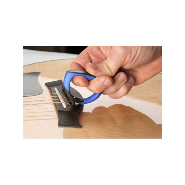 MUSICNOMAD GRIP PULLER PREMIUM BRIDGE PIN PULLER